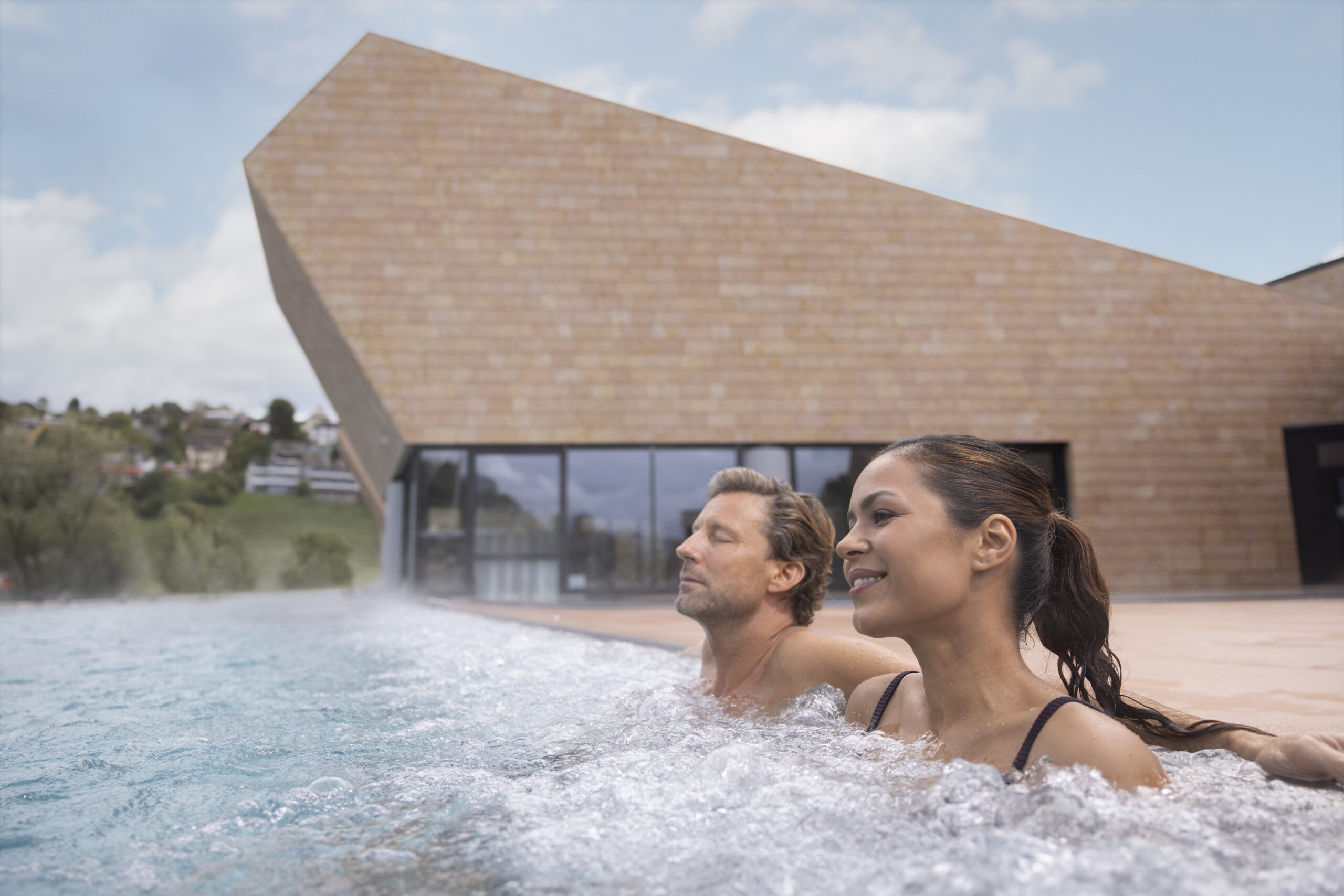Die Badener WellnessTherme FORTYSEVEN feiert Jubiläum Reiseberichte, Reisetipps & Reportagen